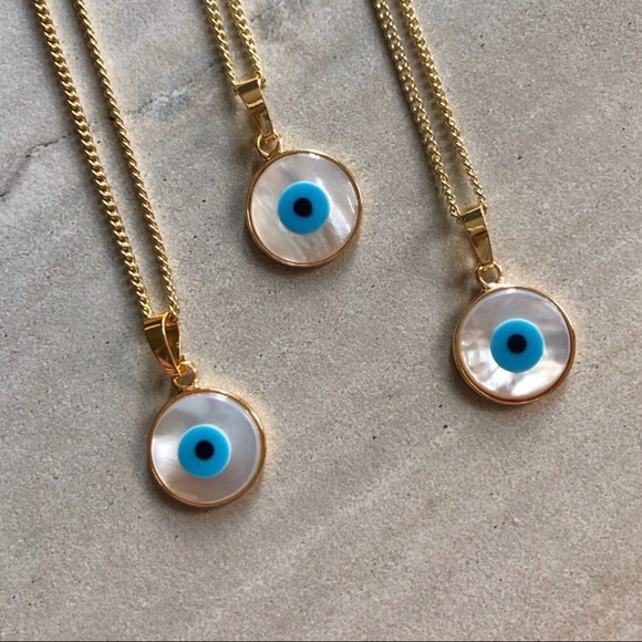 Evil Eye Carved Shell Boho Necklace 14K Gold - Picture 4 of 8